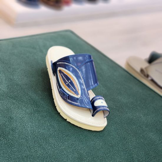 صورة زبيري وطني مطرز مديل و28